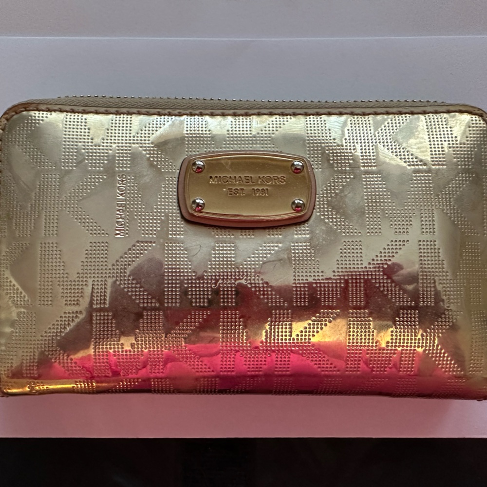 Michael Kors Jet Set gold metallic wallet MK